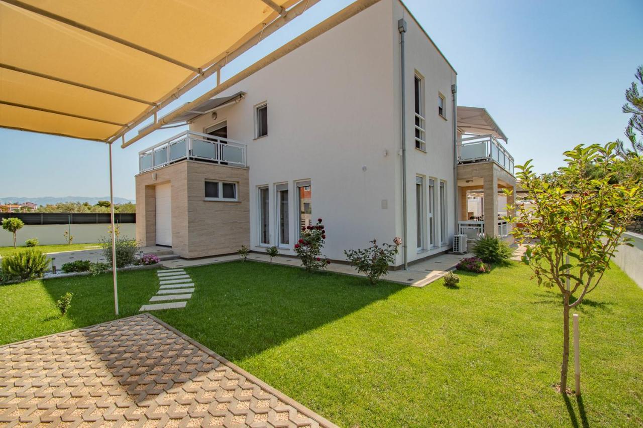 Villa Wiena Вир Екстер'єр фото